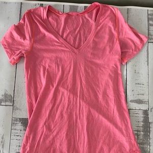 Lululemon hot pink top